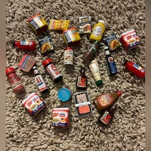 25 Miniature Zuru Mini Foods